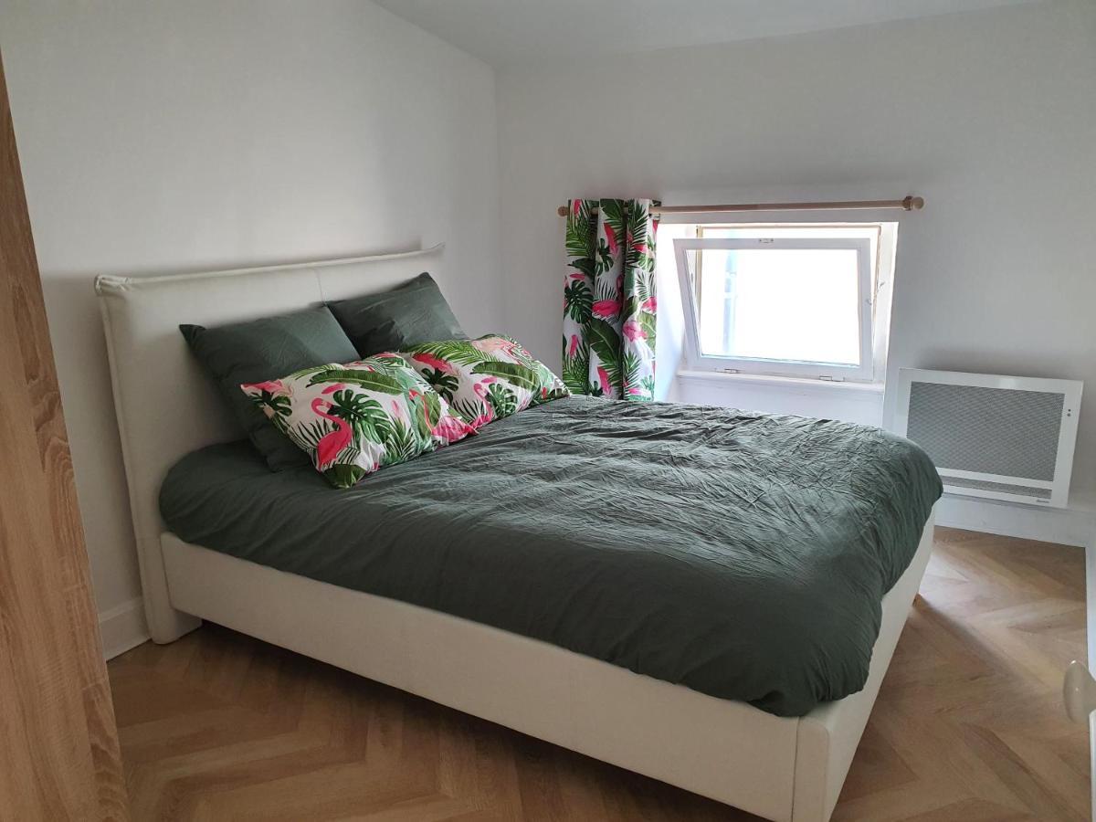 Appartement Au Coeur Du Centre Historique - Immeuble Classe - Terrasse - Climatise Nîmes